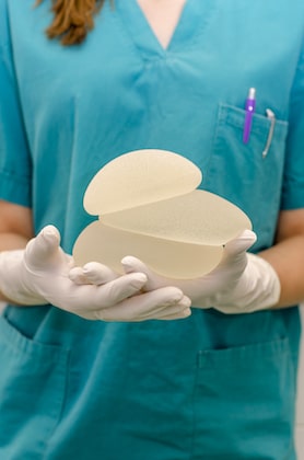 Breast Augmentation with Breast Implants Choosing Right Surgeon